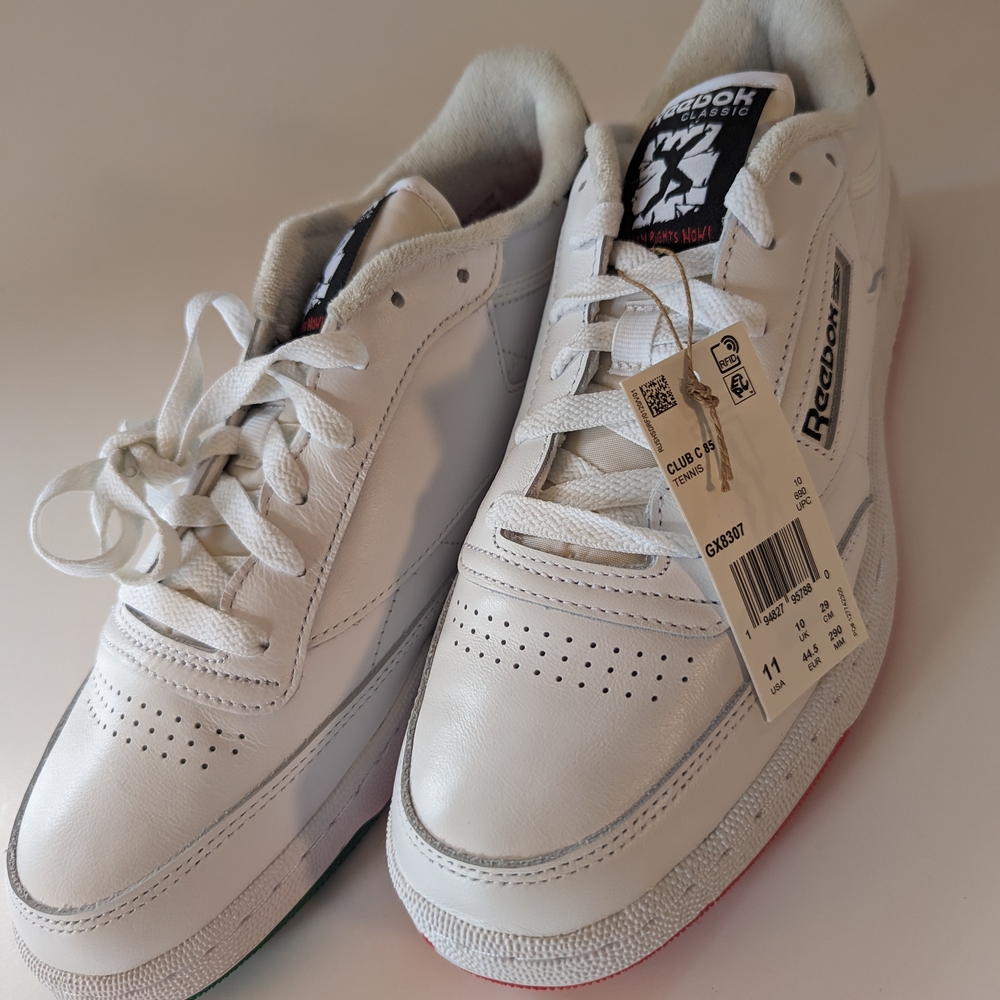 Reebok Men's White and Red Sneakers
